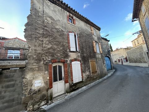 In a charming village on the banks of the Canal du Midi, come and discover this pretty stone village house. The house is in R+2 and is currently rented.370€ per month. The Terre dus agency is at your disposal for a visit.