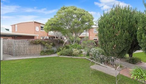 8 x 2 Bedroom Unit Stone away from Churchill Shopping Center 29 Kintore Avenue Kilburn SA 5084 - Investment opportunity to increase your property portfolio... - Rental income is now $156k per annum and $160k per annum from Apr 2024 - Consisting of pr...