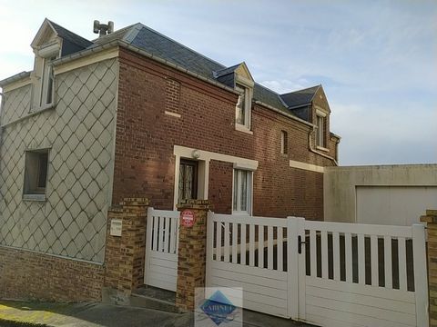 The Cabinet de Simencourt Ault offers for sale this detached brick house ideally located, composed of a beautiful living room of about 40 m2 open to fitted and equipped kitchen; Upstairs, landing leading to bathroom with toilet, 3 bedrooms, one of wh...