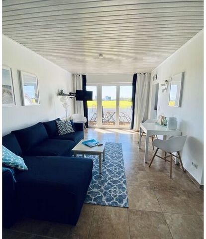 Modern apartment with Baltic Sea view in a great location between the sandy beach and the capital; Ideal for couples, friends and family (max. 3 people; children from the age of 12). The apartment is bright, cozy and individually furnished. The livin...