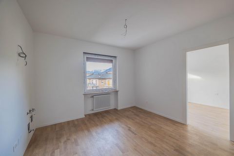 Welcome to your completely renovated apartment close to the center! Two carefully renovated apartments are for sale: a sunny 2-room apartment with south-facing windows and a small cellar (€ 230,000) and a 2-room apartment with a balcony and unobstruc...