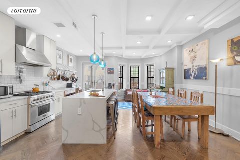 1364 Hancock St, centered in the lively enclave of Bushwick, presents an 18ft wide, two-family townhouse with air rights. Currently configured as an owner's duplex over an income-producing two-bedroom rental, this trendy townhouse has everything you ...