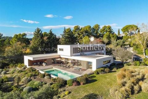 This outstanding house nestled in Aix En Provence and built in 2015 is now for sale. The property benefits from picturesque clear views. You can enjoy a generous living area of 380 sq. m in the house. There is also a 10000 sq. m garden and three terr...
