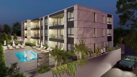 Located in Funchal. Come and live just a few minutes from the City of Funchal...! Building consisting of 3 floors, totaling 12 housing units. New 2 bedroom apartment, private condominium, under construction, located in Santo António, just a few minut...