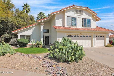 Welcome to your desert sanctuary nestled in a tranquil Scottsdale neighborhood, where convenience meets luxury. Located a short distance from Redfield Elementary School and Thunderbird Park, this 4-bedroom, 3-bathroom home with a bonus room offers un...