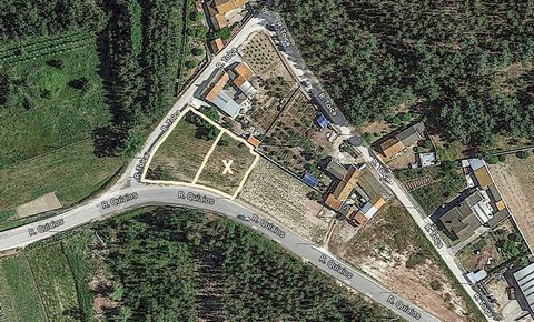 Terrain pour la construction avec 560m2, bien situé sur la route de Quiaios à Ervedal. Très proche de l'accès à l'autoroute A17 et à la route nationale N109. Venez rencontrer, vérifiez votre visite maintenant! Figueira da Foz est une ville située au ...