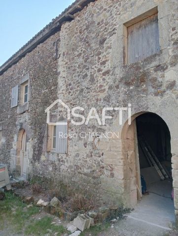 Not far from the Mervent National Forest. Estate with lots of character, in need of renovation, set in grounds of approx. 3951 m2 comprising: 2 houses, possibility of a 3rd. Main house approx. 170 m2 comprising: 1 summer room with access from the cou...