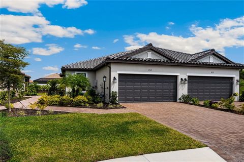 This GORGEOUS Ibis Model Villa completed in 2023 is move in ready! There is no need to wait for a new model to be built! This beautiful home has never been lived and has TONS of upgrades! It is located on a premium lot at the end of a cul-de-sac. The...