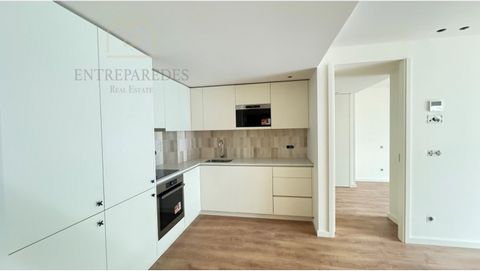 To buy 2 bedroom apartment with garage Rua Santos Pousada - center of Porto. Delivery end of April 2024. It is located in the ARU Zone (urban rehabilitation area) with the possibility of access to tax benefits: IMI exemption for 3 years for main resi...