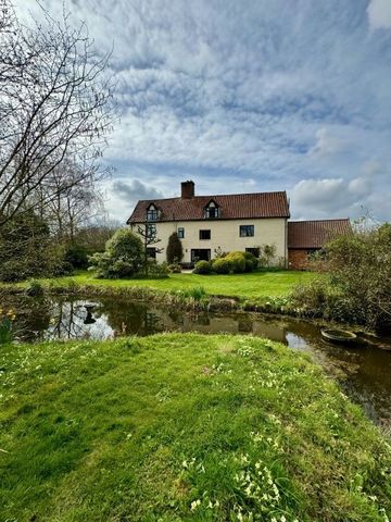 Beautiful Home with Land. Nestled on a spacious plot just a short drive from the historic market towns of Harleston and Bungay, this exquisite rural property, dating back to the 17th Century, is a Grade II Listed gem. Spanning three floors, the prope...