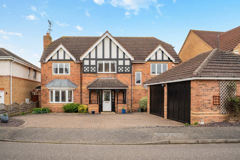 A superb family home located on one of the most sought after cul de sacs in Wootton Fields. This bright and spacious detached family home was built by David Wilson Homes in 2000 and whilst it has been well maintained it could now do with cosmetic upd...