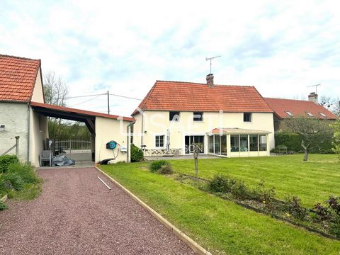 In the town of GRAIGNES-MESNIL-ANGOT, in Manche, your advisor Anne BLAISON offers you this great opportunity!! Do you dream of making guest room rental your activity (main or secondary)? I have exactly what you need !! This property will combine priv...