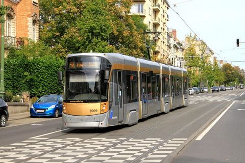 Dit moderne aparthotel in Montpellier biedt goed uitgeruste accommodatie in het stadscentrum. Elke unit beschikt over een slaapkamer met een tweepersoonsbed of twee eenpersoonsbedden, ideaal voor 2 personen. De accommodatie is huisdiervriendelijk en ...