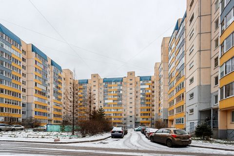 Located in Металлострой.