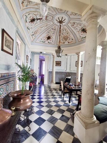 Gonzalez Marin Palace for sale: a historical treasure in the heart of Cartama Discover an architectural and cultural gem with a rich history: the emblematic Gonzalez Marin Palace, located in the picturesque old town of Cartama, Malaga. This one-of-a-...