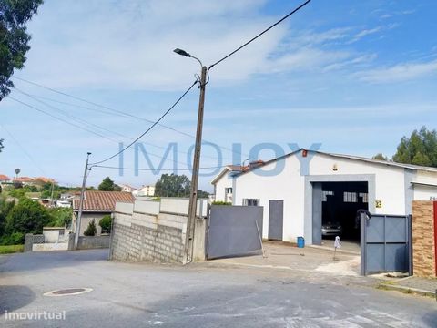 Warehouse in good general condition, duly licensed for the activity of the automotive industry. Car workshop equipped with paint shop and car lifts, equipment that can be included in the business. The warehouse has offices, pantry, bathrooms, paint p...