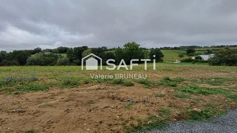 Just 10 minutes from CASTRES and REALMONT in the village of MONTFA, this is the solution you're looking for to build your own home in a peaceful, leafy setting, yet close to all amenities. This plot of approx. 1300m2 is serviced. (Water, electricity ...