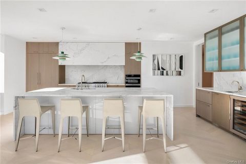 An Innovative Classic, Impeccably Crafted. Welcome to this extraordinary 5-bedroom, 5.5-bathroom residence spanning the entire width of 200 Amsterdam, a neighborhood-defining residential icon crafted for the most discerning lifestyles at the nexus of...