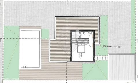 Doskonała modułowa drewniana willa o powierzchni 130 m², położona na narożnej działce o powierzchni 520 m², w cichej dzielnicy mieszkalnej willi w São Pedro da Cadeira. Położona zaledwie 8 km od plaż Foz do Sizandro i Santa Cruz oraz 10 km od Ericeir...