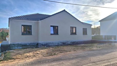 Maison 106 m2, avec terrasse et parking