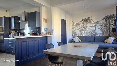 iad France - Frédéric Lagneau vous propose: Charme et Confort dans une Maison Rénovée avec Jardin et Garage à Saint-Amand-Montrond Vous rêvez d'une maison chaleureuse alliant modernité et charme authentique ? Ne cherchez plus, cette superbe maison ré...