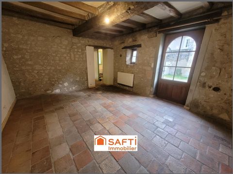 PIED A TERRE de plain pied PRESSIGNY CENTRE