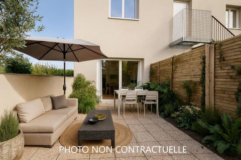 Plateau viabilisé de 38 m², avec stationnement et extérieur.