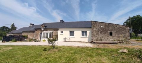You will find this lovely property in small hamlet in the Countryside of Ploerdut. Yet, only 3kms from the centre of the village. Here you have several bars and restaurants, boulangerie, excellent medical centre and post office. There is a weekly mar...