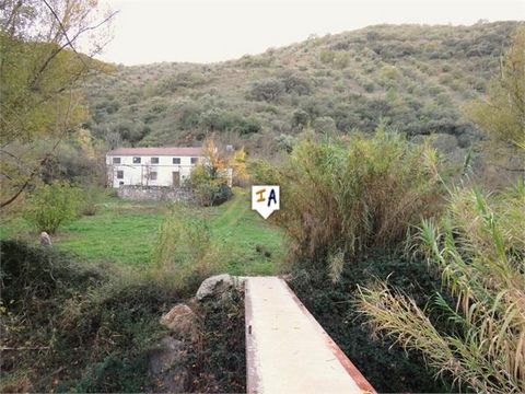 This is a rare opportunity to own a remote 280m2 build, renovated, 6 bedroom Cortijo with a generous 29,935m2 of land that is surrounded by nature with all its beauty. It does have one small draw back or for some an interesting quirk. You need a 4X4 ...