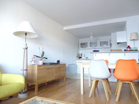 Dpt Finistère (29), à vendre AUDIERNE appartement T2