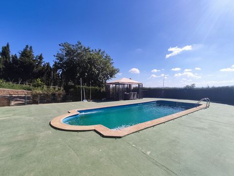 SPECTACULAR FARM JUST 45 MINUTES FROM MALAGA AIRPORT, FOR SALE IN THE MUNICIPALITY OF MOLLINA PROVINCE OF MALAGA OF 10,000 SQUARE METERS OF LAND WITH UNBEATABLE VIEWS. It has its own well, mains electricity, 38m swimming pool, tennis court and direct...