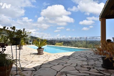 Immobilier.notaires® and the notarial office KHATOUNIAN notaire associés offer you:House / villa for sale - PEYMEINADE (06530)- - The villa consists of:- a ground floor: an entrance, a fitted and equipped kitchen, a toilet, a shower room, two bedroom...