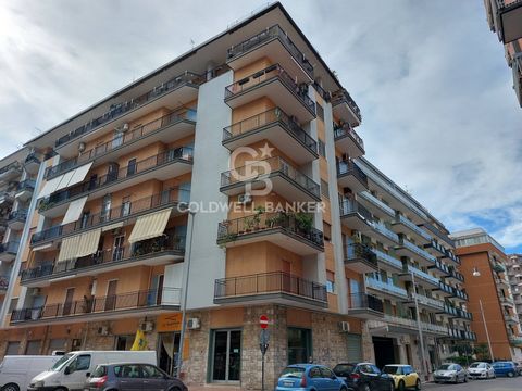 PUGLIA - TARANTO - ITALY - VIA VENETO In the heart of the Italy district we offer for sale a large apartment located on the second floor with lift. The apartment consists of an entrance on the corridor, living room overlooking the outside, kitchen ov...