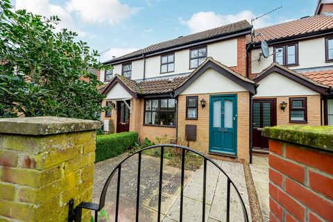 Just a few minutes’ walk from the centre of Fakenham and everything the town has to offer in the way of amenities and its weekly market, this two-bedroom mid terrace cottage has a wonderful setting by the peaceful tree lined banks of the River Wensum...