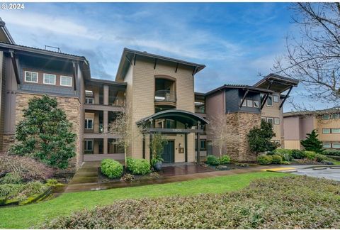 Sahalie is nestled along the serene waterfront of the Columbia River. This exquisite condominium epitomizes luxury waterfront living. With sweeping panoramic views of the glistening waters, mountain backdrop and cityscape of Portland. As you step ins...