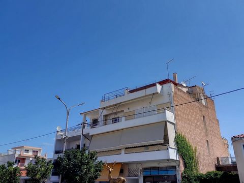 For sale: 2 flats of 35 and 40 m². They face back side of the building (main picture shows the front side to show condition of the building) To be sold 2 to 7 of total buildings apartements Completely renovated and furnished 2 months ago. Has never b...