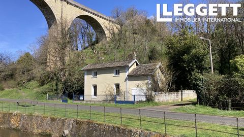 A27154LW86 - Location, location, location! What an exceptional location for this simply unique property, nestled beneath the iconic viaduct with panoramic views over the River Vienne, you really couldn't ask for more. This charming home, close to ame...