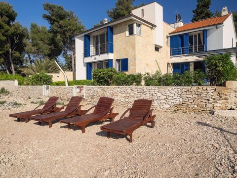 Outstanding new offer on the FIRST line to the sea in Supetar, Island of Brac! Wonderful pebble beach in front of the villa! Luxury Mediterranean flavour! Just 800 meters from busy centre of the city and ferry piers - ideal peacefeul location close t...