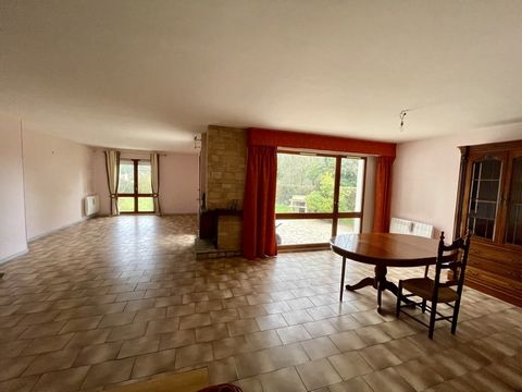 Dpt Val d'Oise (95), à vendre MONTLIGNON maison P8 de 166 m² - Terrain de 500,00 m²