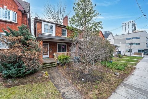 Welcome To Charming 279 Davisville Ave! Prime Midtown Location In One Of The Best School Districts! This 3+1 Bedroom Brick Semi Sits On An Awesome Wide & Extra Deep Lot.Featuring An Oversized 2 Car Garage & Laneway Access (Laneway Suite Opportunity!)...