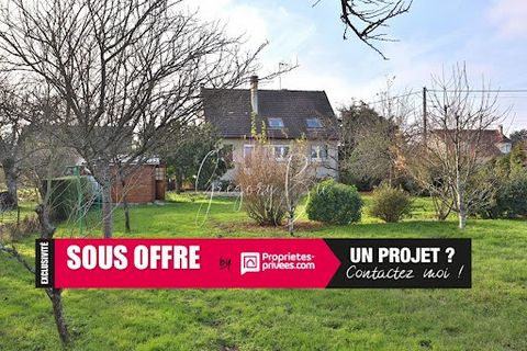 Grégory Bié exclusively presents this house of about 110m2 less than 15 minutes from Coulommiers, close to shops/schools/amenities on foot. The house consists on the ground floor of an entrance opening onto a very bright living room of more than 30m2...