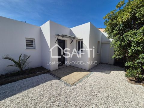 On the heights of Lespignan, this single-storey villa, 114m², offers a serene setting just minutes from the sea. Its privileged location is complemented by a 700m² garden, suitable for a pool, oriented to enjoy the sun, and a 20m² terrace. Inside, di...