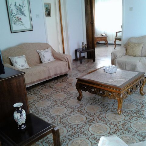Located in Limassol. Lovely two bedroom upper house in Agia Zoni is available now. It has internal covered area 90 square meters and covered veranda 10 square meters. It has separate kitchen, with living/dining area , two good size bedrooms and one u...
