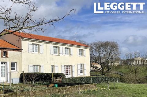 A27917TLO49 - Surprisingly spacious property in good condition, ready for putting your own stamp on and just enjoying those views! Conveniently situated on the boundary of the Maine-et-Loire, Vendée and the Deux-Sevres departments. Possibility of cre...