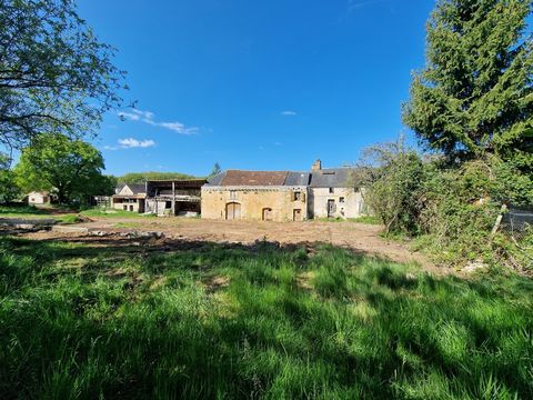 Bent u op zoek naar een uniek renovatieproject in een authentiek en rustig kader? Geniet van de rust en stilte van het plattelandsleven om deze oude boerderij, ideaal gelegen in het hart van het charmante dorpje Nadaillac in de Dordogne, nieuw leven ...