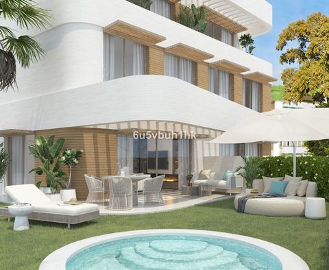 Located in Málaga. This exclusive and exceptional beachfront development in the east part of Malaga has been meticulously designed by architect Fernando Perez del Pulgar. It comprises just four apartments, featuring two stunning triplexes and two exq...