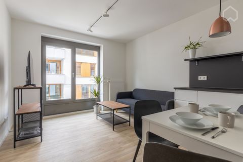 This appealing property is a 2022 refurnished apartment on the first floor with a large terrace. The apartment impresses with an upscale interior and a perfect location in the squares. The floor is an eco-floor to create the perfect indoor climate. T...