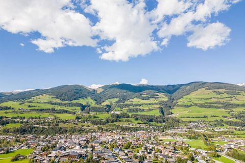 Diese charmante Ferienwohnung befindet sich im malerischen Mittersill, Österreichs Juwel. Genießen Sie den atemberaubenden Blick auf die umliegende Berglandschaft von Ihrem gemütlichen Rückzugsort in der 2. Etage. Ideal für Familien oder Gruppen von ...