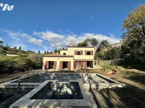 Immobilier.notaires® and the notary office DUVERNEUIL et associé, SCP offer you: House/villa for sale - GRASSE (06130) - - - - - - - - - - - - - - - - - - - - - - Our study exclusively offers this 180m² villa completely renovated in 2024 in a refined...