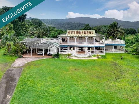 Jean-Noel DUMAR vous présente en exclusivité une propriété nichée au cœur de la forêt domaniale avec une vue panoramique spectaculaire sur les pitons du Carbet. Stratégiquement située à mi-parcours entre le Morne Rouge et Fort-de-France, cette halte ...